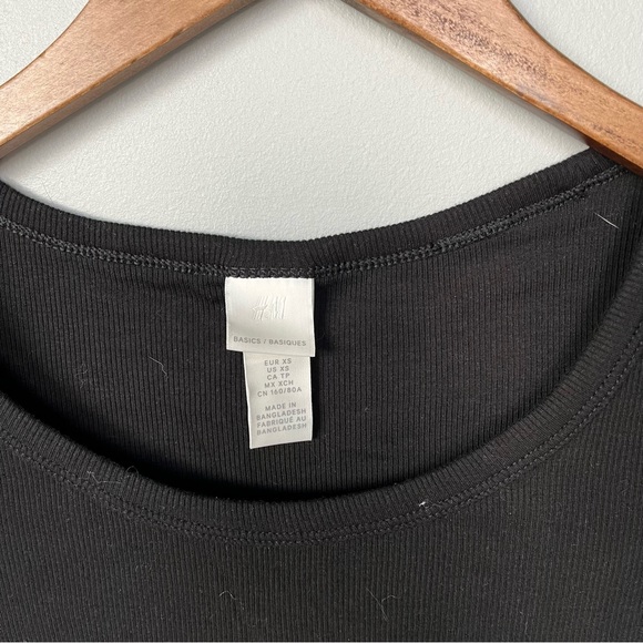 H&M Ribbed T-Shirt - Picture 4 of 8